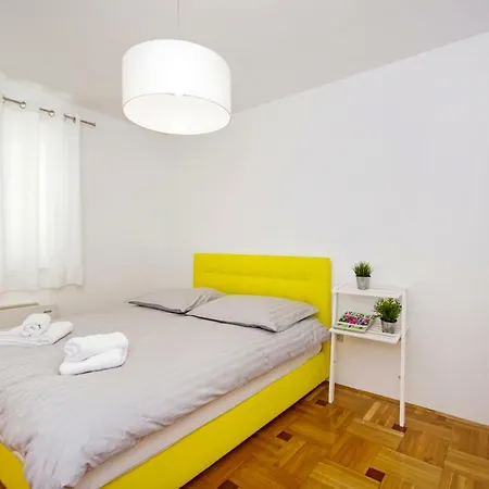 Apartment Gg Makarska